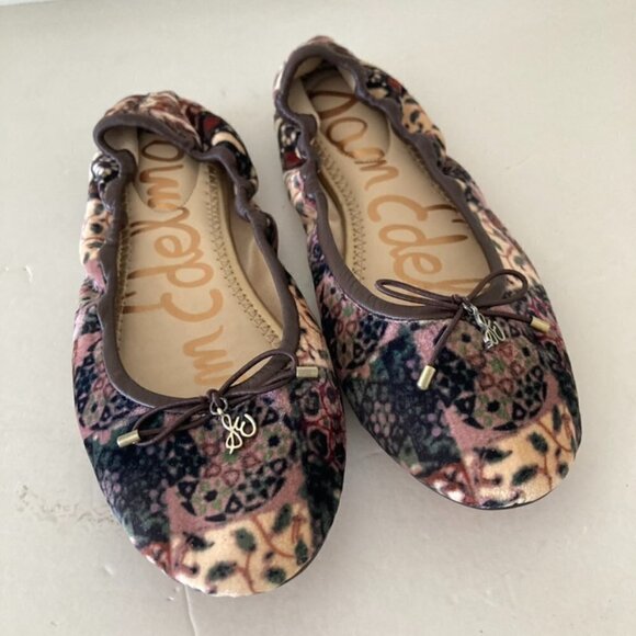 NWOB Sam Edelman Free People Felicia Ivory Combo Floral Velvet Flats Sz 7 - Picture 1 of 4
